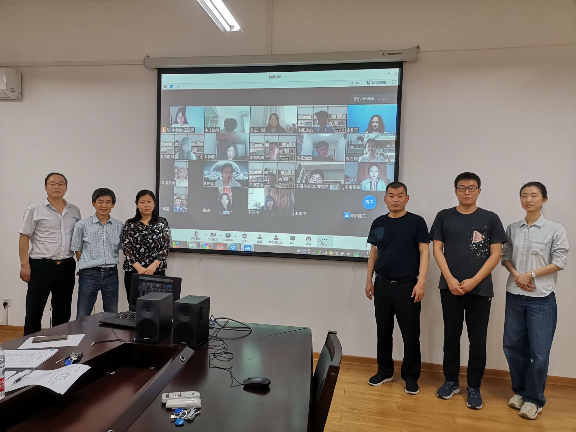 557f5a18e2e9417d93c5969075d6178f.jpg 557f5a18e2e9417d93c5969075d6178f.jpg